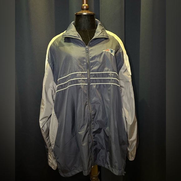 Vintage patriots windbreaker jacket - Picture 1 of 2